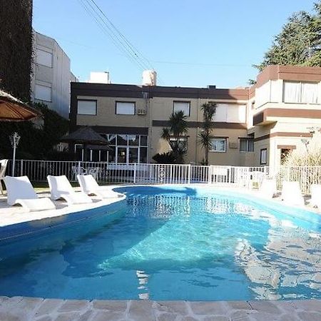 Hotel Taormina Villa Carlos Paz Esterno foto