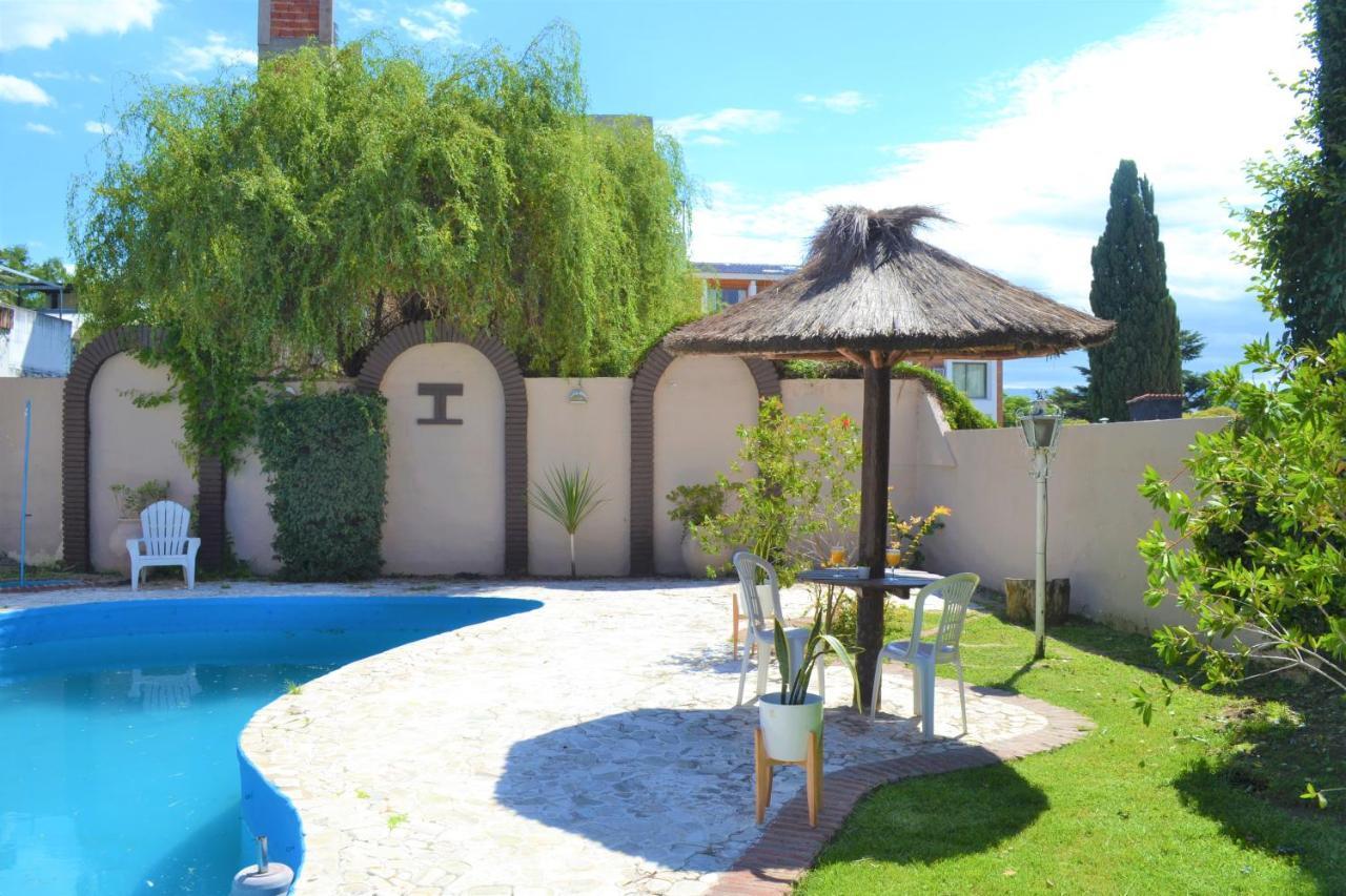 Hotel Taormina Villa Carlos Paz Esterno foto